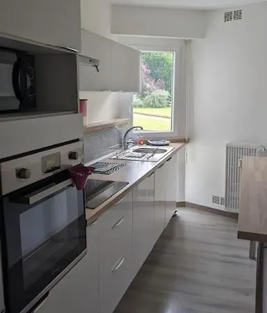 F2 Spacieux, Commodites Et Tram A 2 Min A Pied Apartment