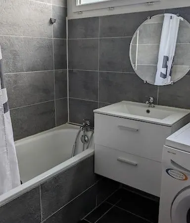 F2 Spacieux, Commodites Et Tram A 2 Min A Pied Apartment Herouville-Saint-Clair